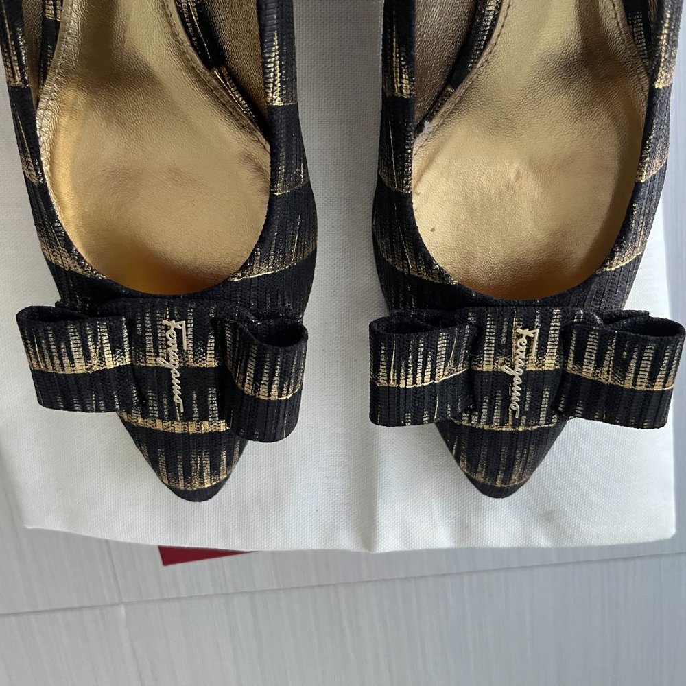 Metallic bow pumps - Picture 11 of 16